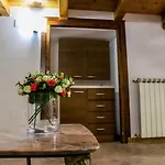 La Contessa