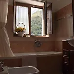 La Contessa *